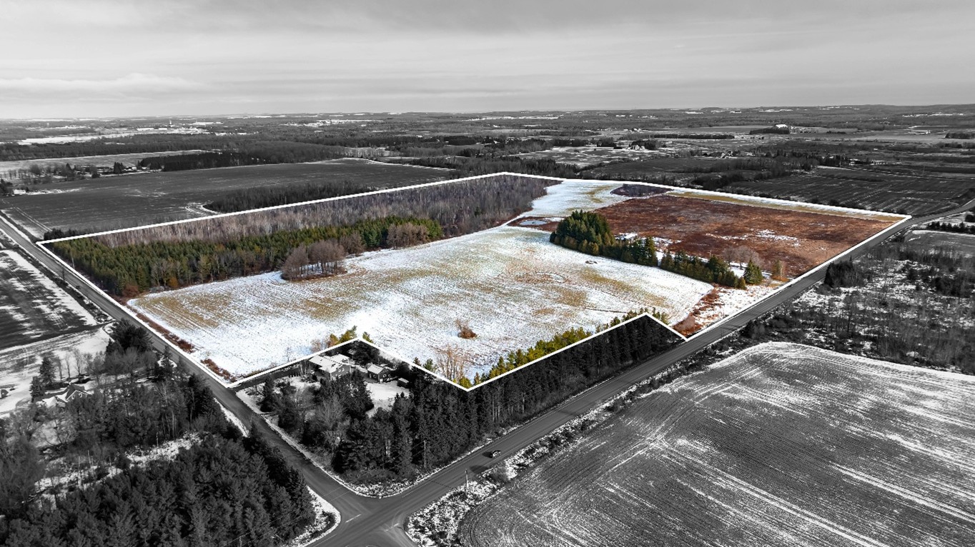 385169 20 Sideroad, Rp3588601067, Ontario  L9W 4N5 - Photo 1 - RP719870868